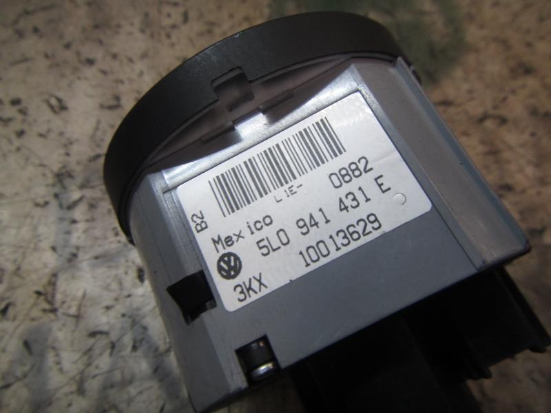 Recambio de mando luces para skoda yeti 1.2 tsi referencia OEM IAM 5L0941431EREH 5L0941431E 