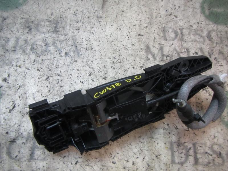 Recambio de maneta exterior delantera derecha para skoda yeti 1.2 tsi referencia OEM IAM 5N0837205MGRU  