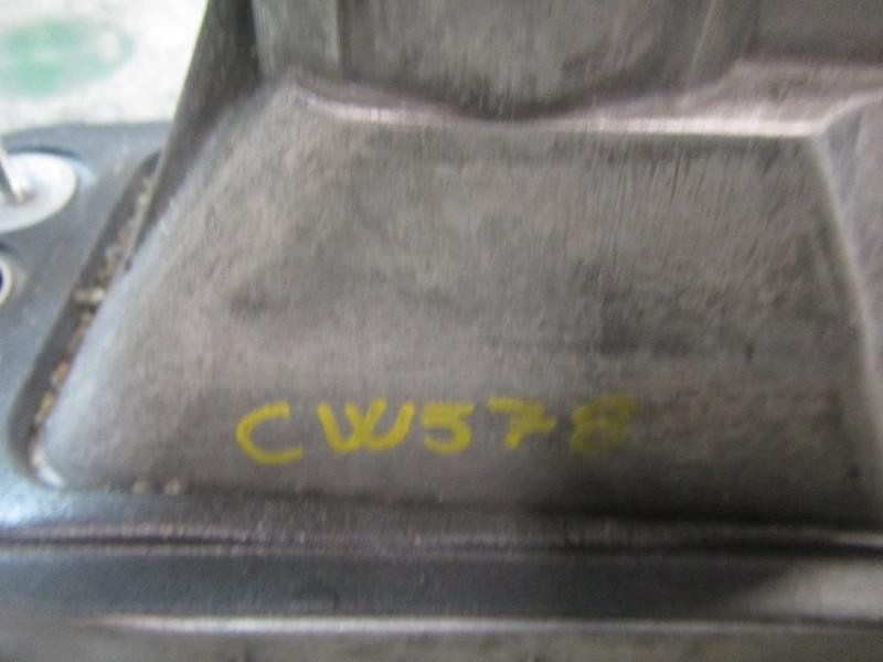 Recambio de palanca cambio para skoda yeti 1.2 tsi referencia OEM IAM 1K0711050A  