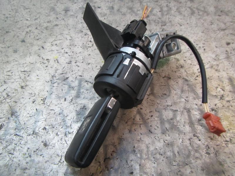 Recambio de antirrobo para peugeot 207 x-line referencia OEM IAM   