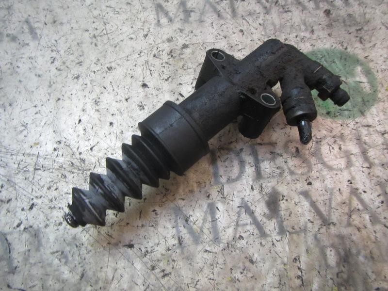 Recambio de bombin embrague para peugeot 207 x-line referencia OEM IAM   