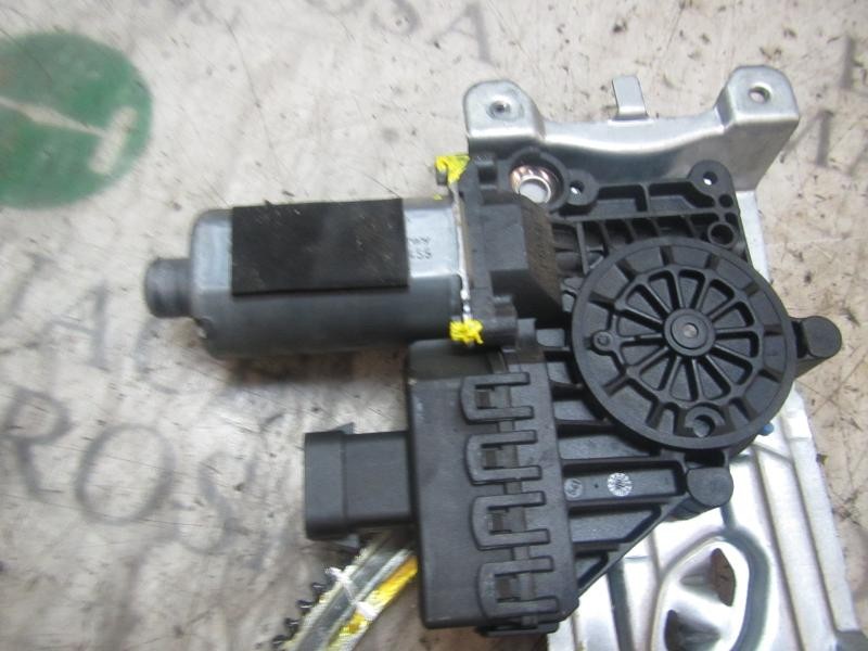 Recambio de elevalunas delantero derecho para opel zafira b cosmo referencia OEM IAM   