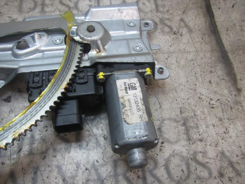 Recambio de elevalunas delantero derecho para opel zafira b cosmo referencia OEM IAM   