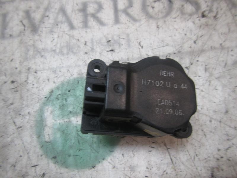 Recambio de motor apertura trampillas climatizador para opel zafira b cosmo referencia OEM IAM   