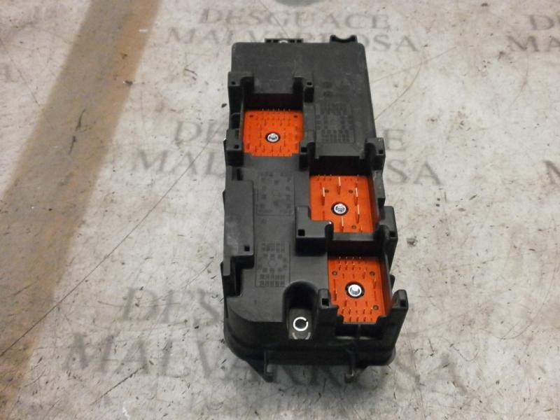 Recambio de caja reles / fusibles para opel vectra c berlina comfort referencia OEM IAM   