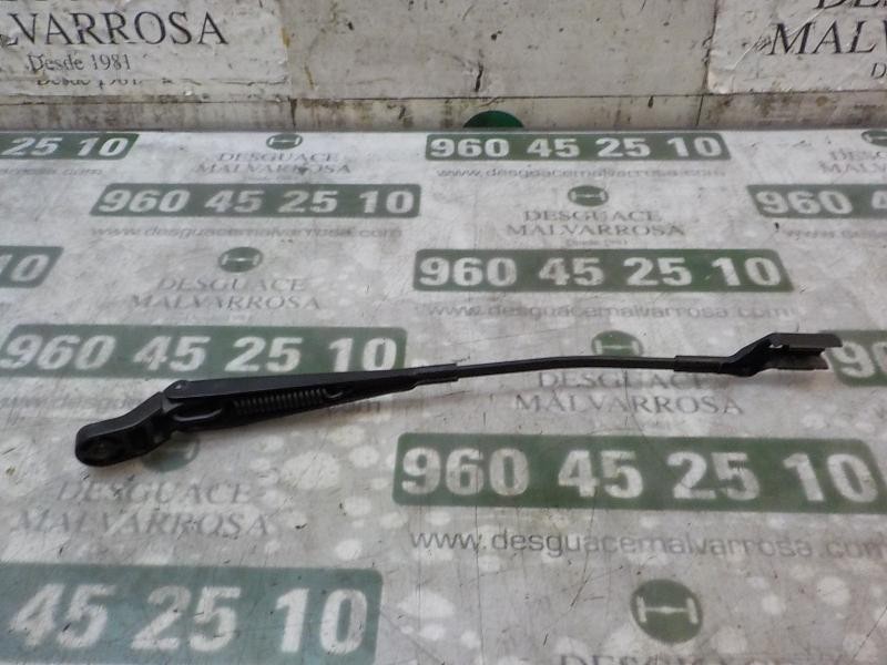 Recambio de brazo limpia delantero derecho para skoda fabia (5j2 ) spirit referencia OEM IAM 5J1955410B  