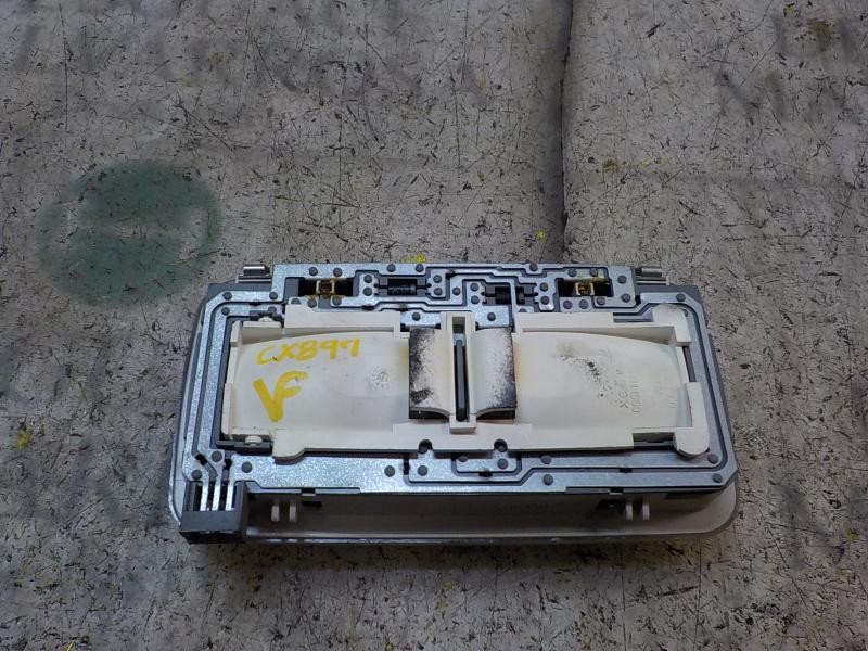 Recambio de piloto interior para fiat grande punto (199) 1.4 cat referencia OEM IAM 735445089  