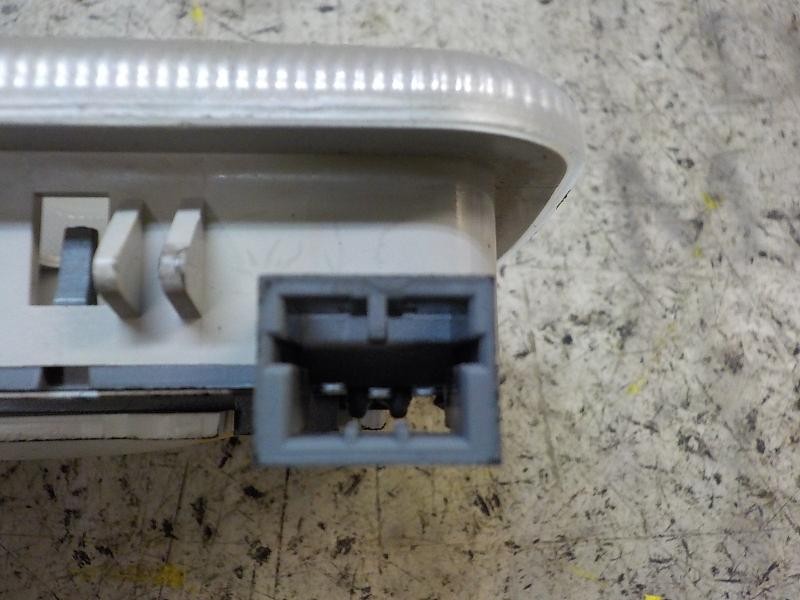 Recambio de piloto interior para fiat grande punto (199) 1.4 cat referencia OEM IAM 735445089  