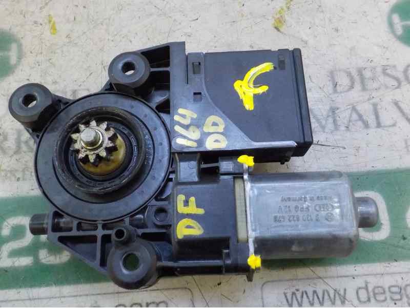Recambio de motor elevalunas delantero derecho para renault scenic iii 1.5 dci diesel fap referencia OEM IAM   