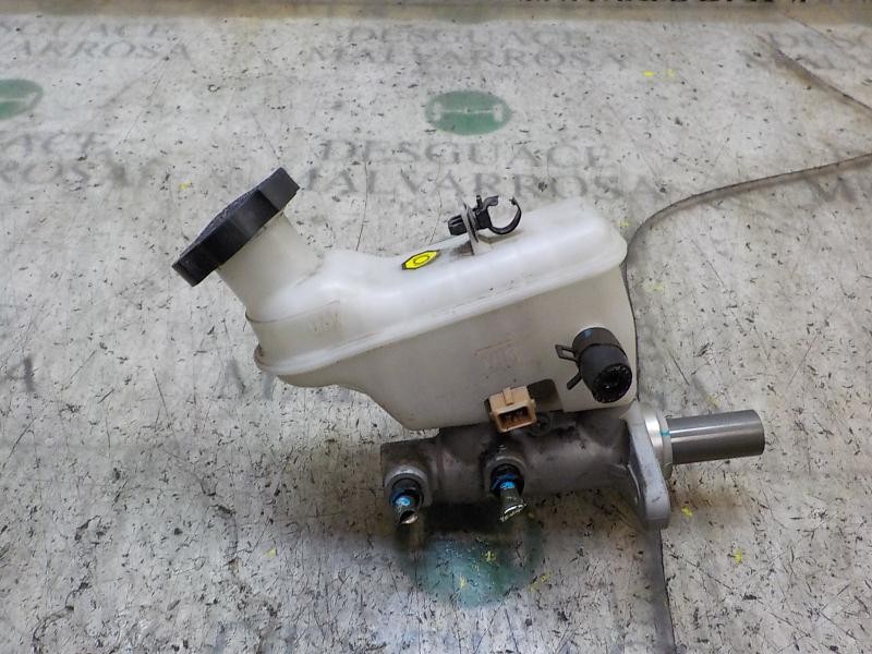 Recambio de bomba freno para kia soul 1.6 crdi cat referencia OEM IAM 585102K980  