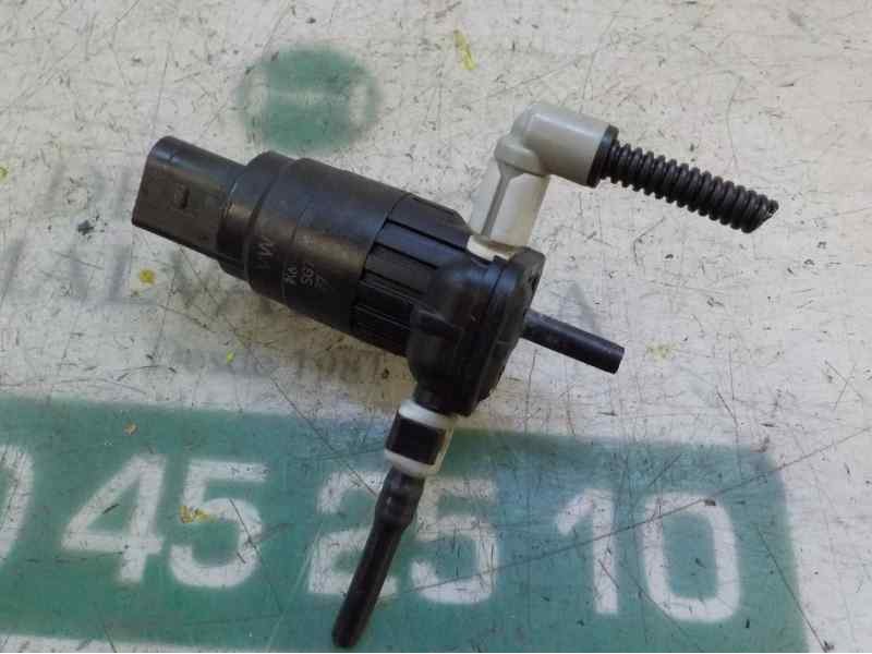 Recambio de bomba limpia para skoda yeti elegance 4x4 referencia OEM IAM 1K6955651 1K6955651 