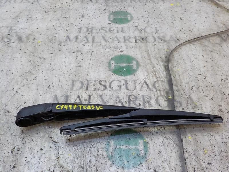 Recambio de brazo limpia trasero para kia soul 1.6 crdi cat referencia OEM IAM 988112K001  