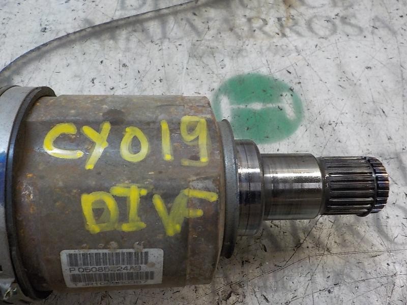 Recambio de transmision izquierda para dodge caliber 2.0 16v crd cat referencia OEM IAM 5085224AB  