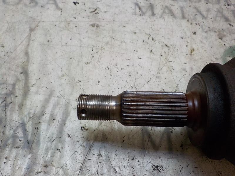 Recambio de transmision izquierda para dodge caliber 2.0 16v crd cat referencia OEM IAM 5085224AB  