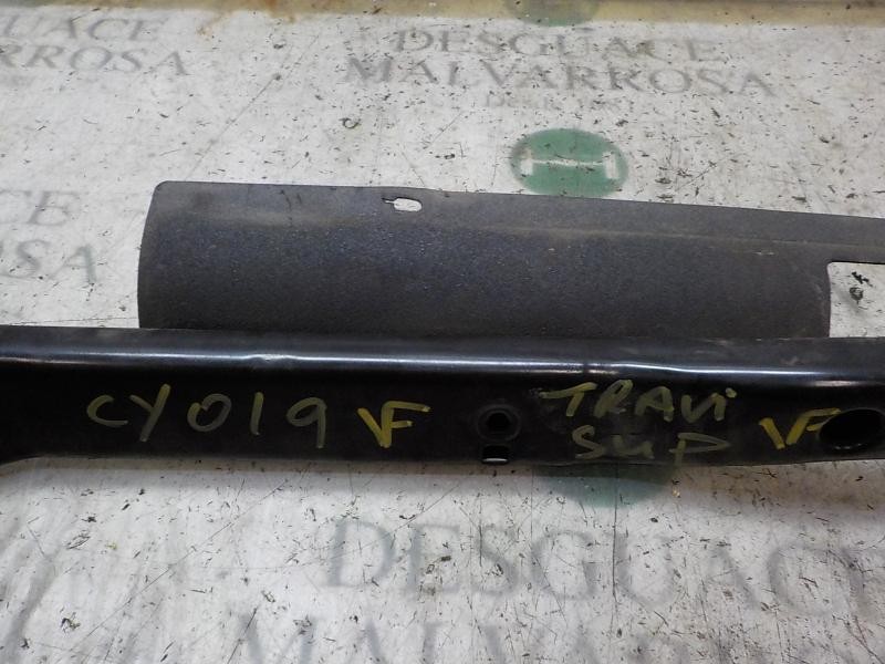 Recambio de travesaño superior para dodge caliber 2.0 16v crd cat referencia OEM IAM 5115986AE  