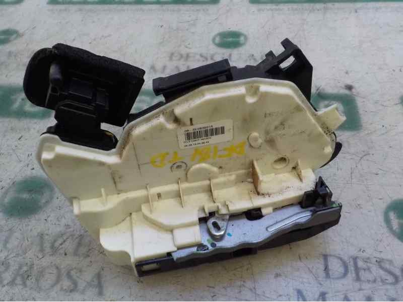 Recambio de cerradura puerta trasera derecha para skoda yeti elegance 4x4 referencia OEM IAM 5K4839016R 5E0839016 