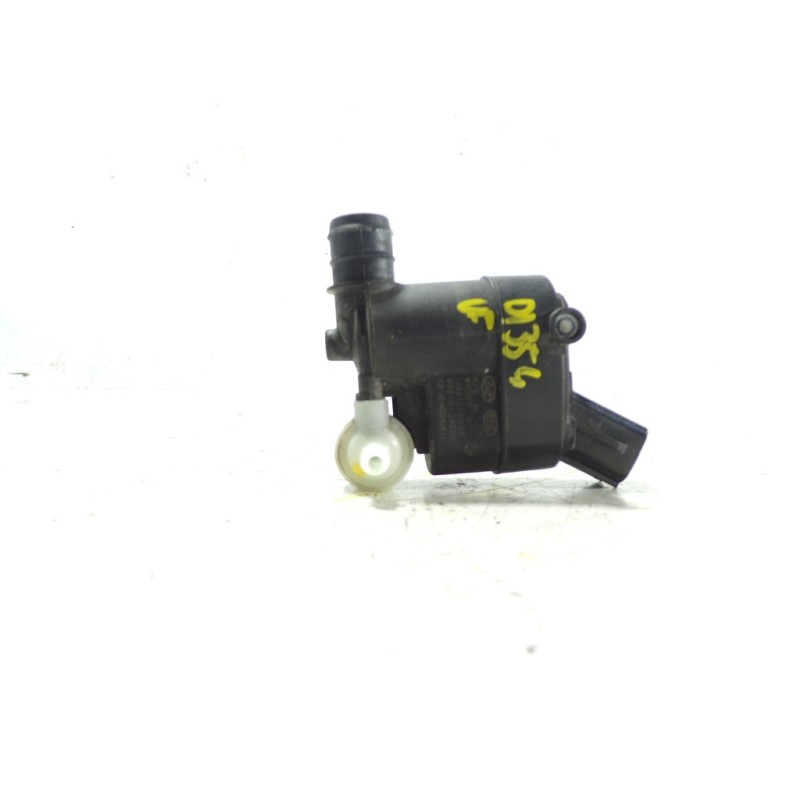 Recambio de bomba limpia para hyundai i10 1.2 cat referencia OEM IAM 985102W500 985102W500 