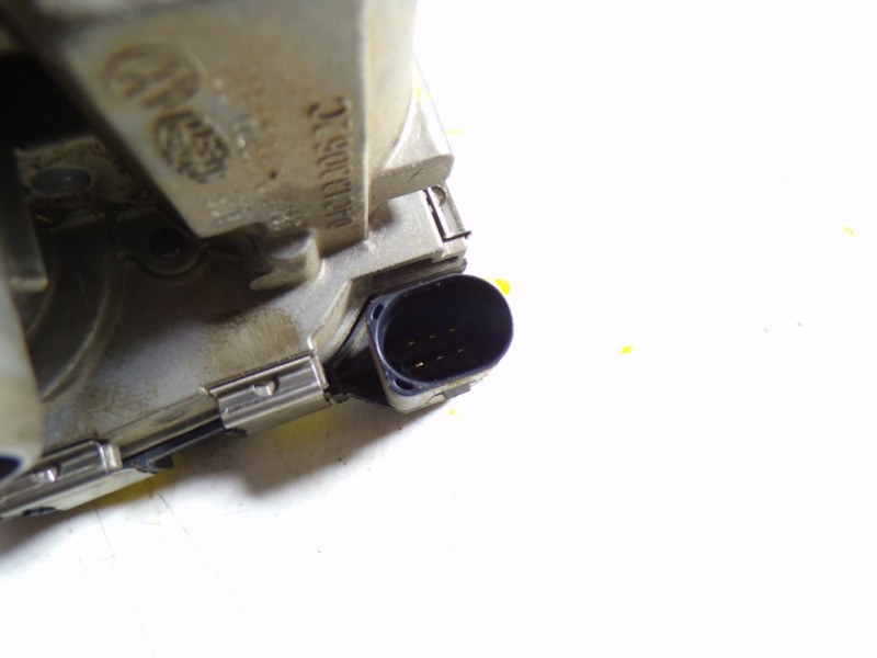 Recambio de caja mariposa para volkswagen polo 1.0 tsi referencia OEM IAM 04C133062C 04C133062C 