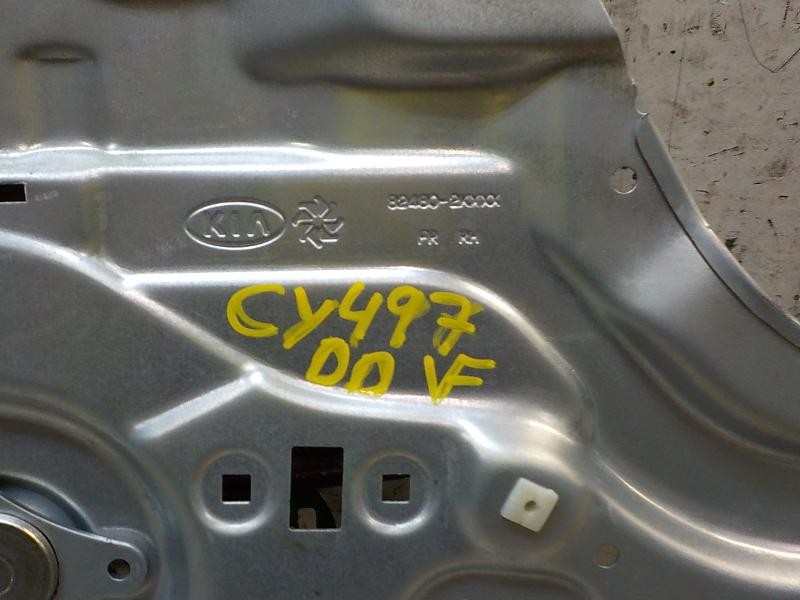 Recambio de elevalunas delantero derecho para kia soul 1.6 crdi cat referencia OEM IAM 824022K000  