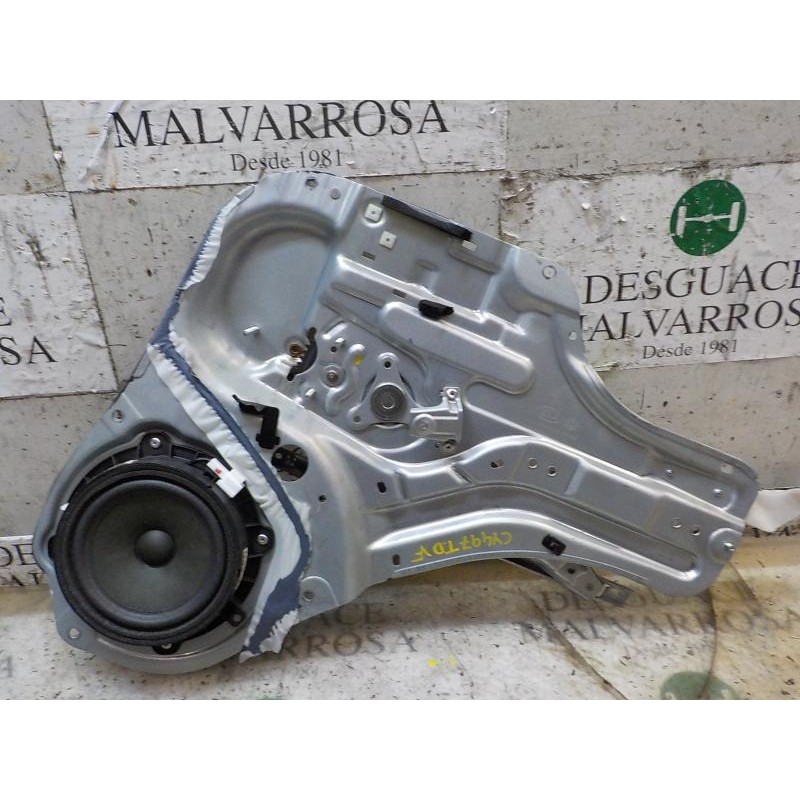 Recambio de elevalunas trasero derecho para kia soul 1.6 crdi cat referencia OEM IAM 834022K000  