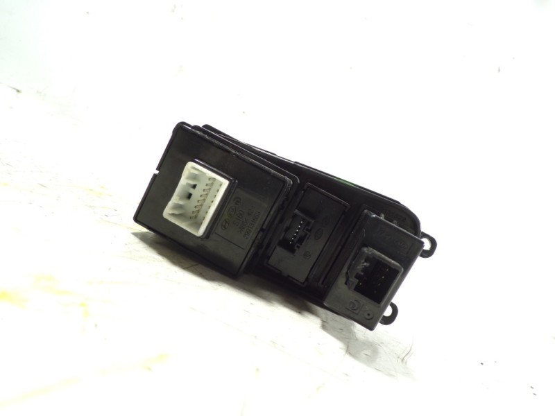 Recambio de modulo electronico para hyundai i10 1.2 cat referencia OEM IAM 93760B9000 299131553 