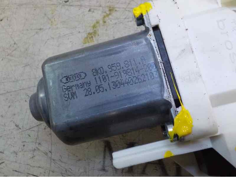 Recambio de motor elevalunas delantero izquierdo para skoda yeti elegance 4x4 referencia OEM IAM 8K0959811A 8K0959811A 