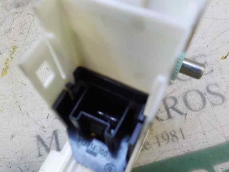 Recambio de motor elevalunas trasero derecho para skoda yeti elegance 4x4 referencia OEM IAM 5L0959812A 5L0959812A 