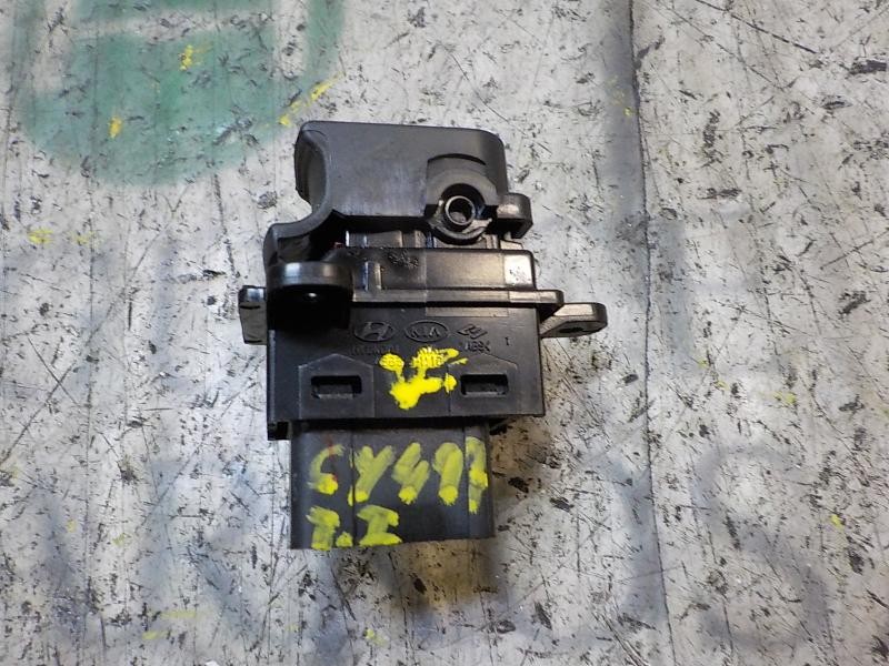 Recambio de mando elevalunas trasero izquierdo para kia soul 1.6 crdi cat referencia OEM IAM 935802K000WK  