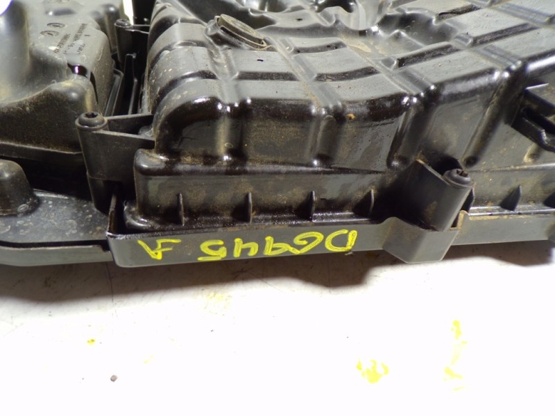 Recambio de filtro aire para volkswagen polo 1.0 tsi referencia OEM IAM 04C129601M  