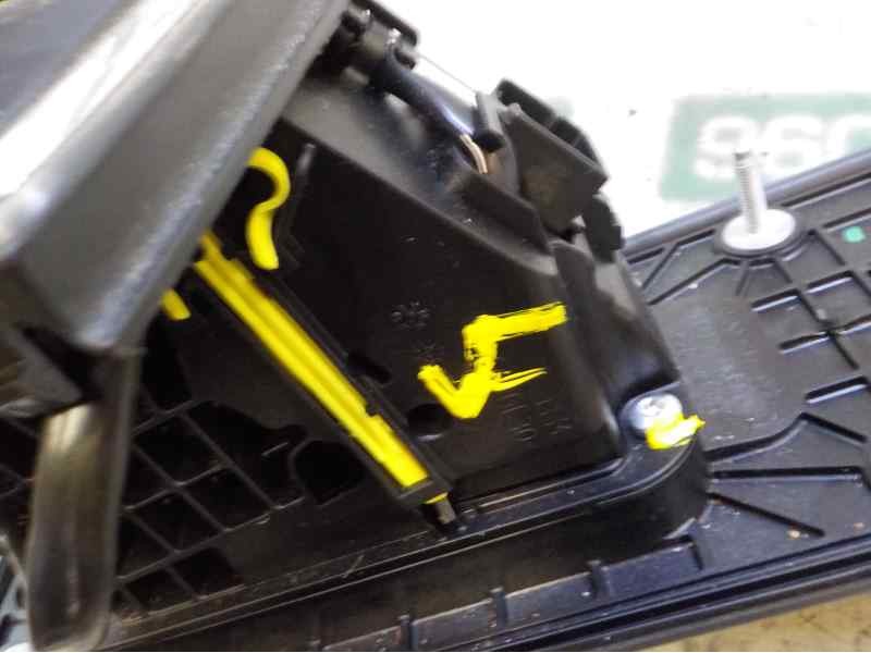 Recambio de palanca cambio para skoda yeti elegance 4x4 referencia OEM IAM 5K2713025BJ 5K2713025BJ 