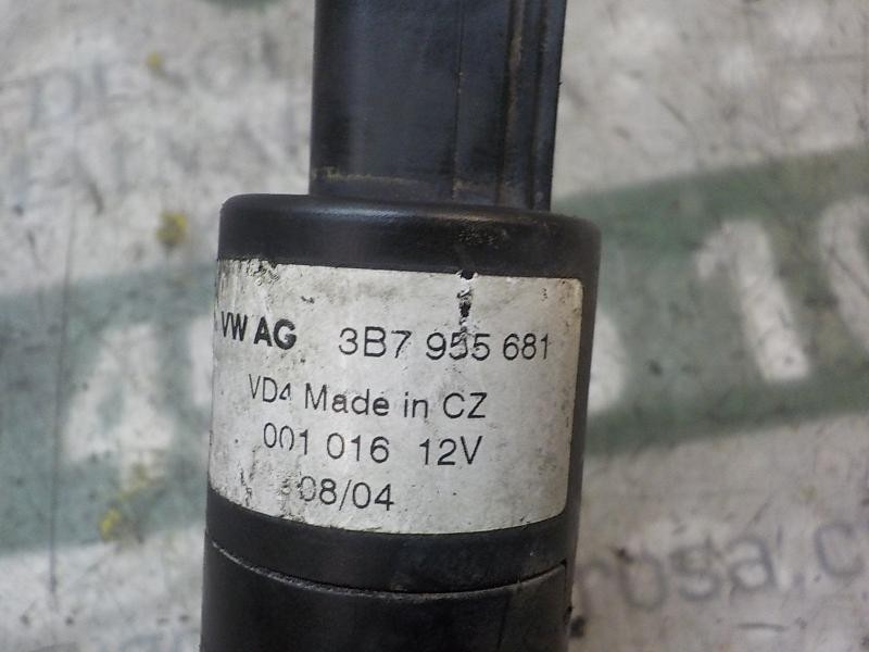 Recambio de bomba limpia para volkswagen touran (1t1) 2.0 tdi referencia OEM IAM 3B7955681  