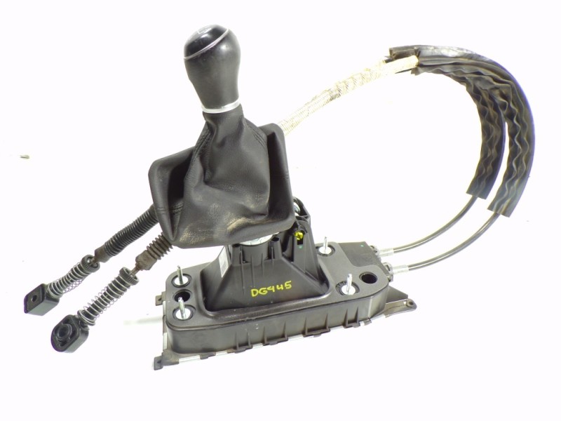 Recambio de palanca cambio para volkswagen polo 1.0 tsi referencia OEM IAM 2Q0711049J 2Q0711049J 