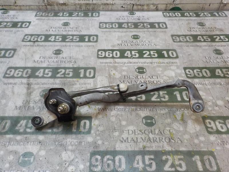 Recambio de articulacion limpia delantero para toyota yaris 1.0 cat referencia OEM IAM 851500D180  