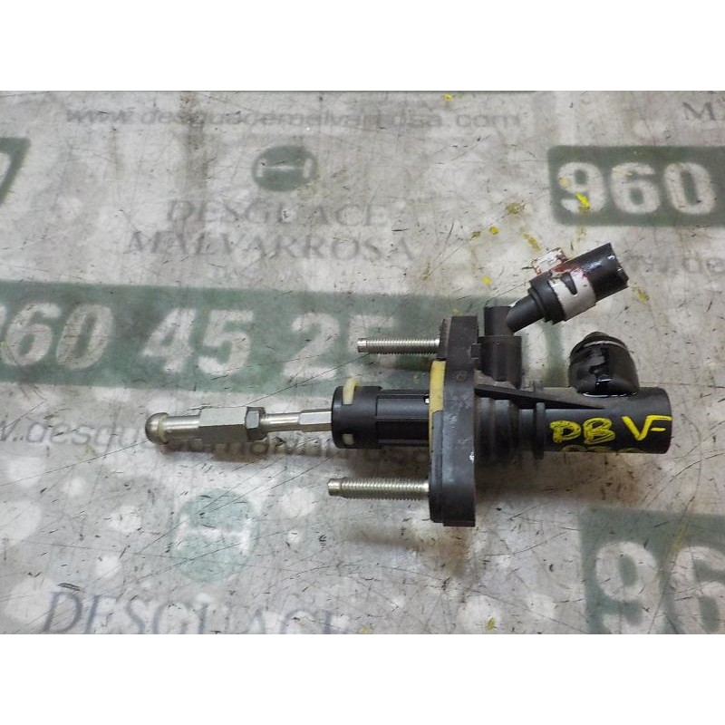 Recambio de bomba embrague para toyota yaris 1.0 cat referencia OEM IAM 314200D160  