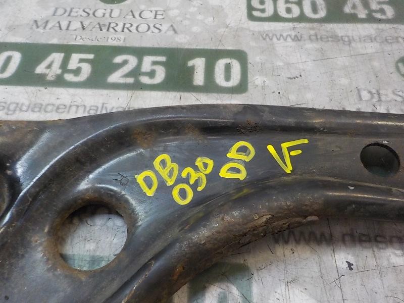 Recambio de brazo suspension inferior delantero derecho para toyota yaris 1.0 cat referencia OEM IAM 4806809150  