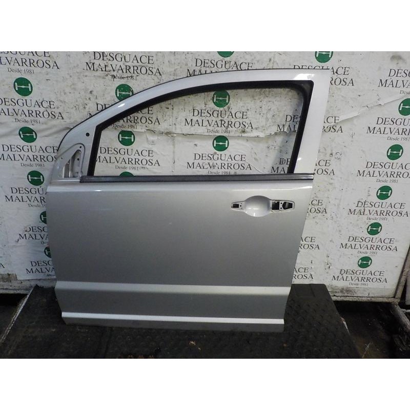 Recambio de puerta delantera izquierda para dodge caliber 2.0 16v crd cat referencia OEM IAM 5074155AD  