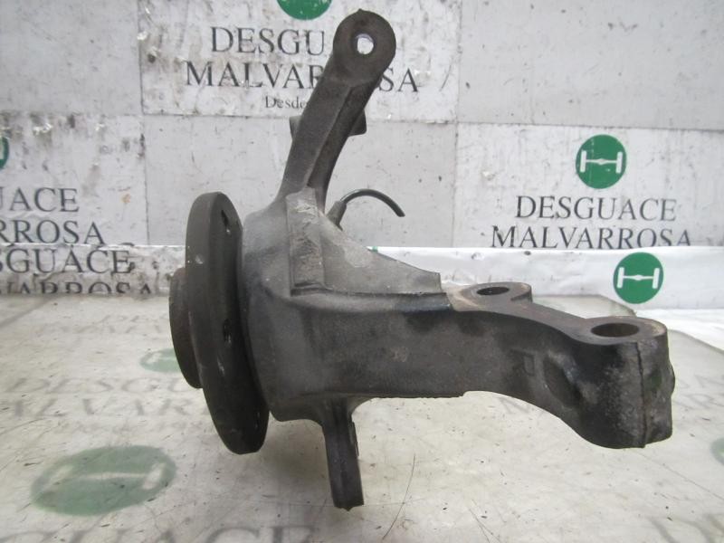 Recambio de mangueta delantera derecha para opel vivaro 1.9 cdti cat (f9q-762) referencia OEM IAM   