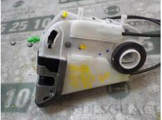 Recambio de cerradura puerta trasera derecha para toyota yaris 1.0 cat referencia OEM IAM 690500D110   2