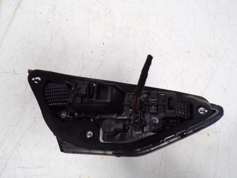 Recambio de piloto trasero derecho interior para seat leon (5f1) reference referencia OEM IAM 5F0945094J 5F0945094J 90042873