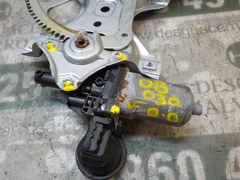 Recambio de elevalunas delantero derecho para toyota yaris 1.0 cat referencia OEM IAM   