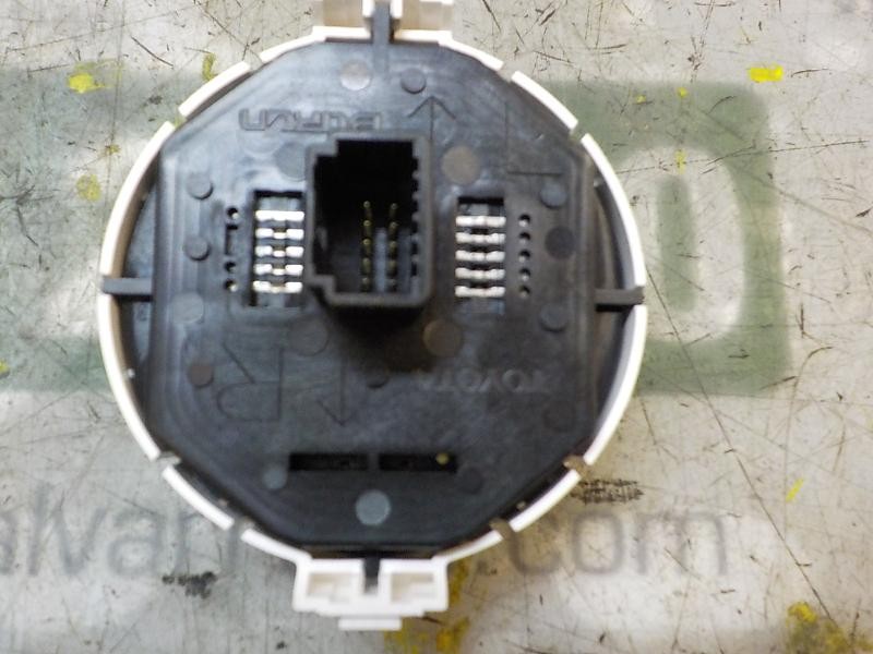 Recambio de warning para toyota yaris 1.0 cat referencia OEM IAM 839500D050 839500D050A 