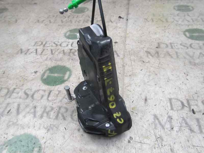 Recambio de cerradura puerta trasera izquierda para toyota yaris 1.3 16v cat referencia OEM IAM 690600D310  