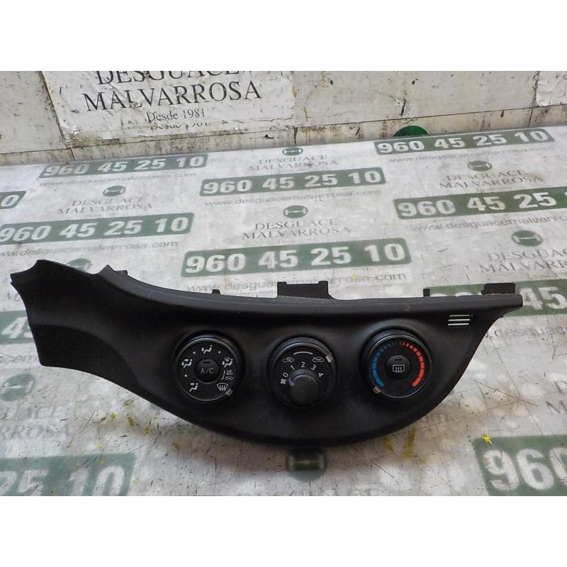 Recambio de mando calefaccion / aire acondicionado para toyota yaris 1.0 cat referencia OEM IAM 559010D270  