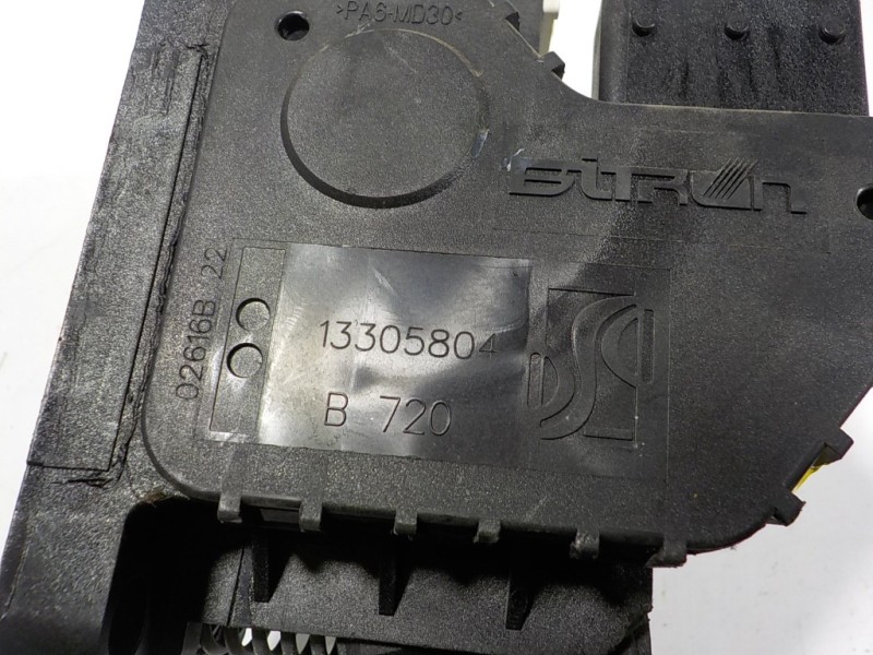 Recambio de potenciometro pedal para opel corsa e 1.4 referencia OEM IAM 13305804 13305804 