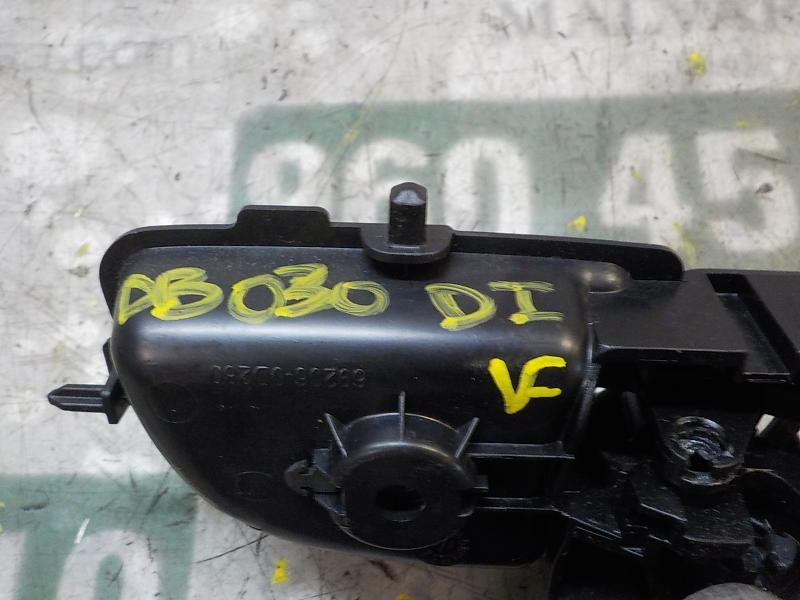 Recambio de maneta interior delantera izquierda para toyota yaris 1.0 cat referencia OEM IAM 692060D270C0  