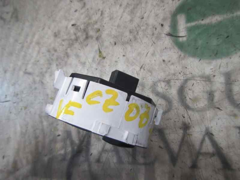 Recambio de warning para toyota yaris 1.3 16v cat referencia OEM IAM 839500D050  