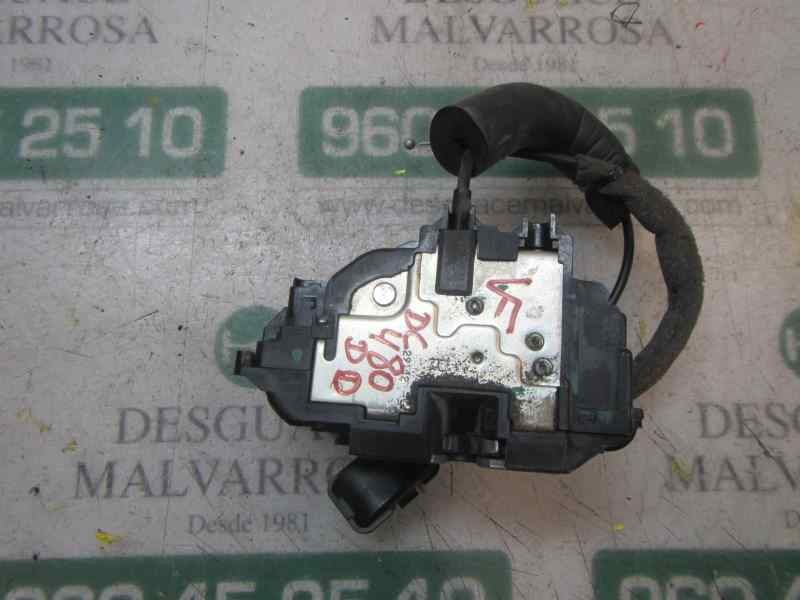 Recambio de cerradura puerta delantera derecha para renault megane iii berlina 5 p business referencia OEM IAM 805020001R  