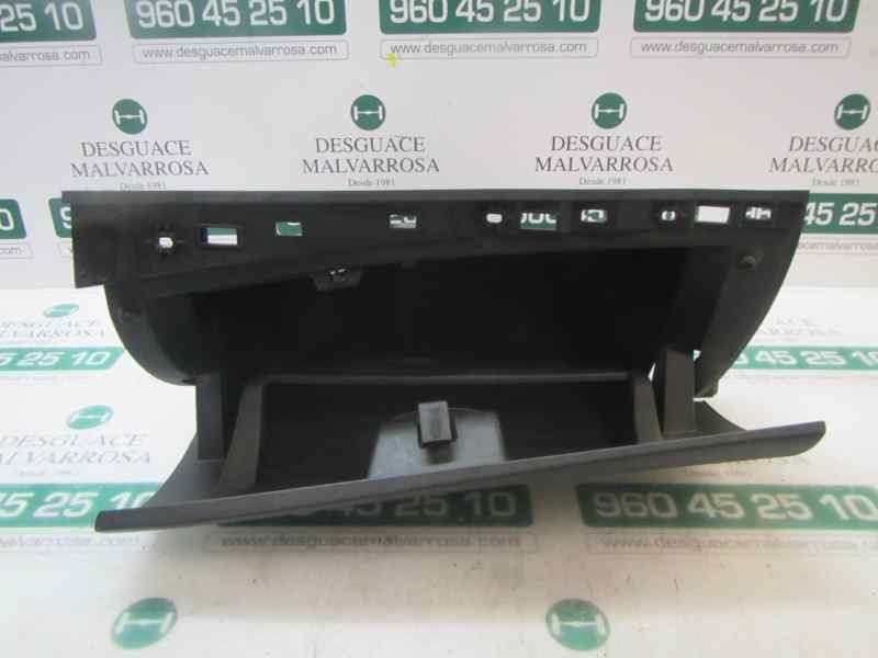 Recambio de guantera para renault megane iii berlina 5 p business referencia OEM IAM 681083896R  