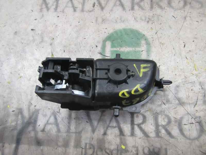 Recambio de maneta interior delantera derecha para toyota yaris 1.3 16v cat referencia OEM IAM 6920502330C2  