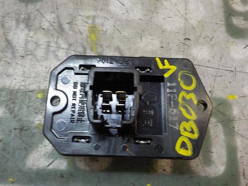 Recambio de resistencia calefaccion para toyota yaris 1.0 cat referencia OEM IAM 871380K090  